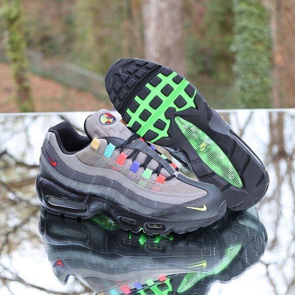Nike Air Max 95 Evolution Of Icons - Picture 4 of 14
